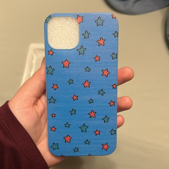 Heartstopper iPhone 14 phone case - Picture 2 of 7